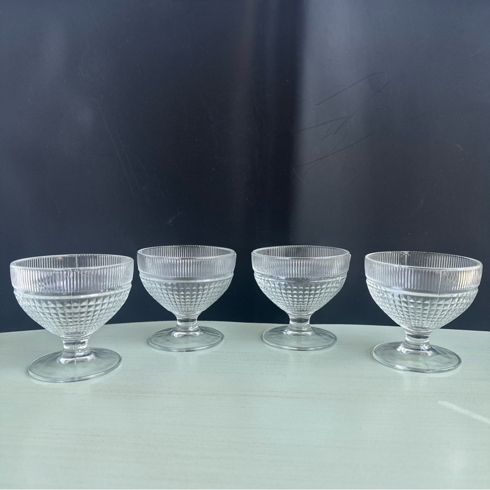VTG Set of 4 Canadian Hiawatha Depression Glass Sherbet Dessert Bowls 1930s